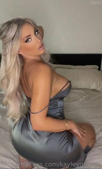 Full leaked Allisins/ private onlyfans photo