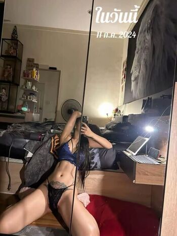 Aine_boahancock