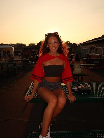 Bella Albanese