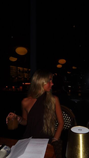 ella.livingstonn