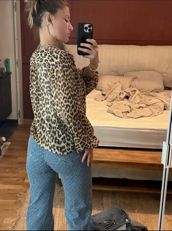 Full leaked Ribie/ private onlyfans photo
