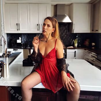 Julia Winter