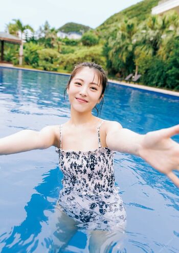minami hamabe