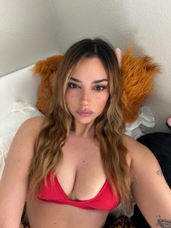 Full leaked Turkish girls/ private onlyfans photo