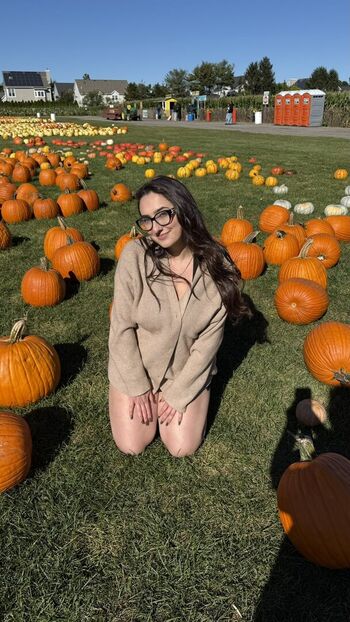 qveenjulia