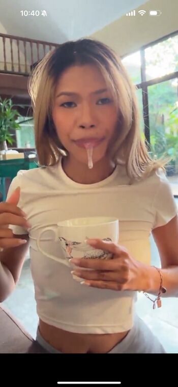 Full leaked Mommagerth/ private onlyfans photo