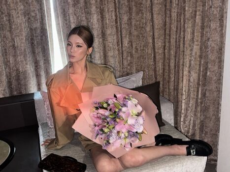Full leaked Zishy / private onlyfans photo